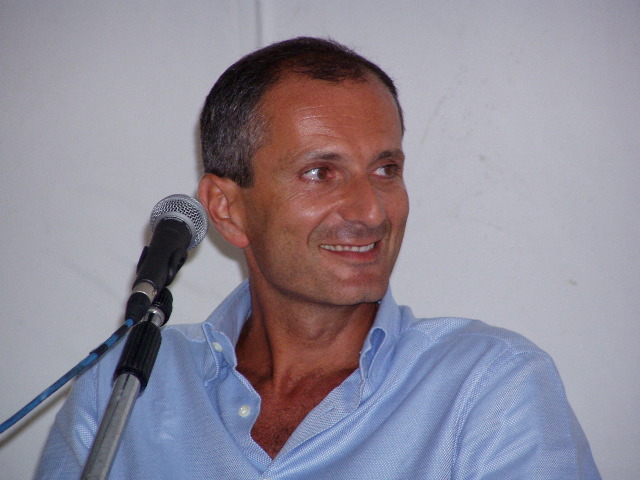 Gianrico Carofiglio: età, biografia e vita privata dello scrittore